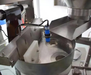 Детали на машината за пакување за заптивка - волуменско мерење на чаши